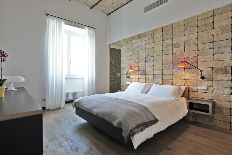Atypical Rooms