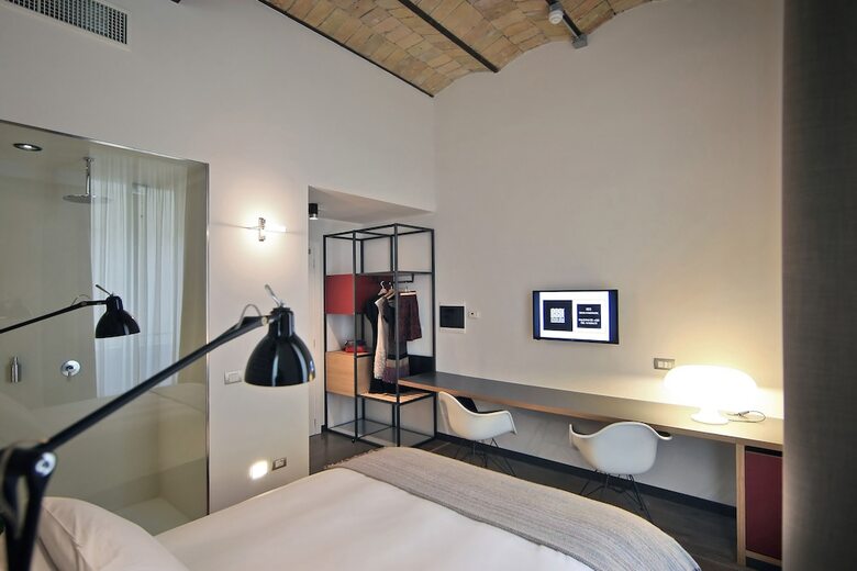 Atypical Rooms