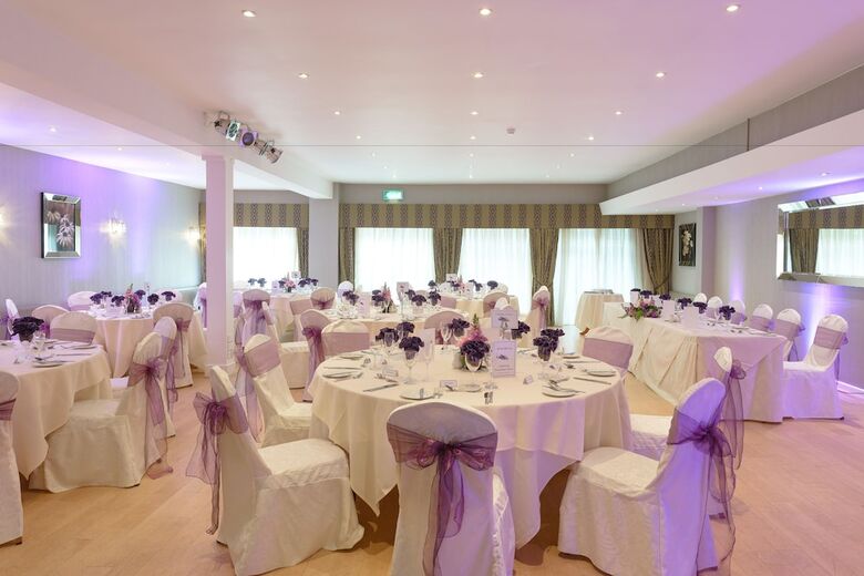 Hotel The Connaught Lodge