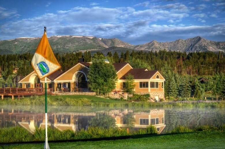 Aparthotel Grand Timber Lodge