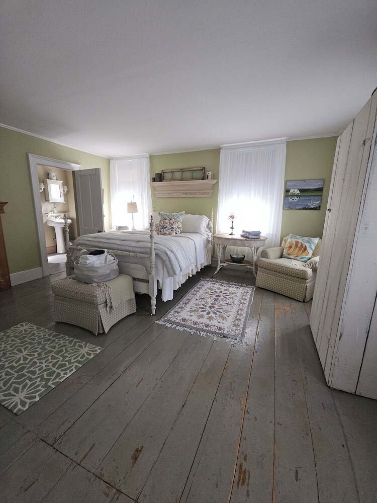 Bed & Breakfast The Buckmaster Inn