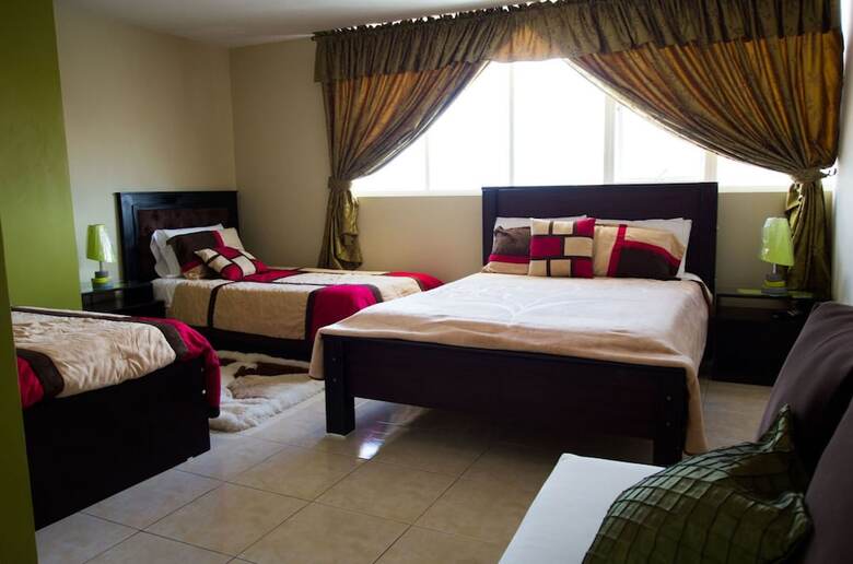 Hotel Las Gardenias