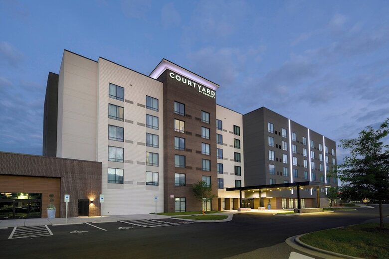 Hotel Courtyard By Marriott Charlotte Waverly