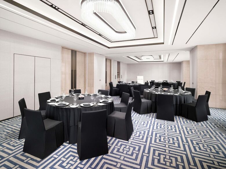 Sofitel Ambassador Seoul Hotel & Serviced Residences