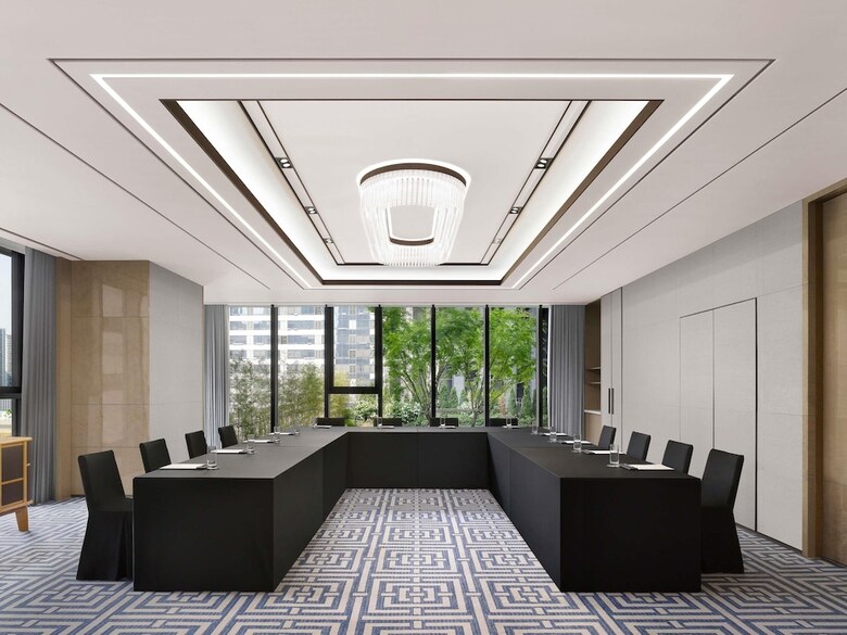 Sofitel Ambassador Seoul Hotel & Serviced Residences