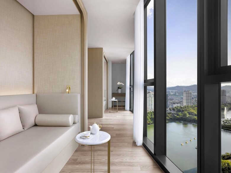 Sofitel Ambassador Seoul Hotel & Serviced Residences