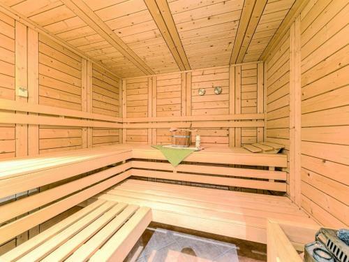 Cozy Apartment In Marktrodach With Sauna
