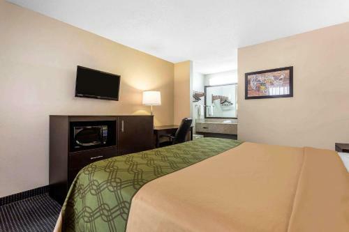 Hotel Quality Inn Northside Drive