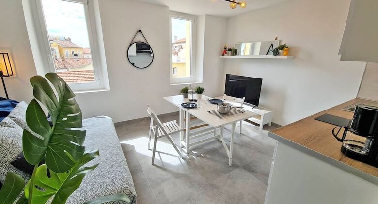 Gregbnb - Le Valbourdin - Toulon Ouest