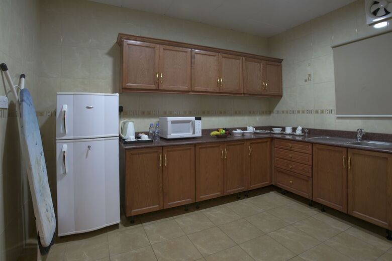 Hotel Al Madina Suites Doha