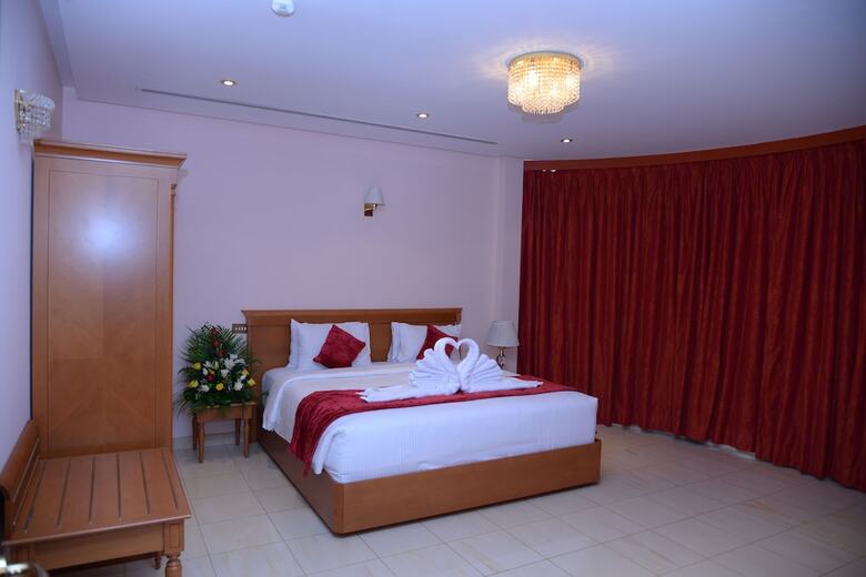 Hotel Al Madina Suites Doha