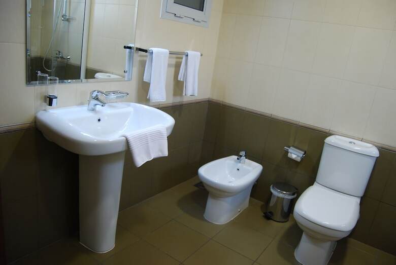 Hotel Al Madina Suites Doha