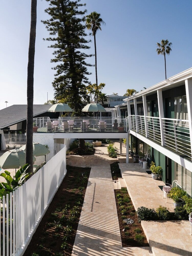 Hotel Le Petit Pali Laguna Beach