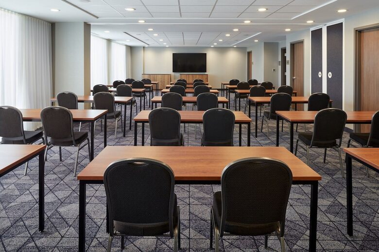 Hotel Courtyard By Marriott Montreal Midtown