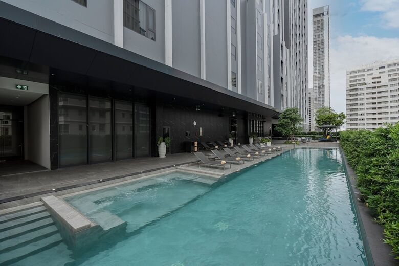 Hotel Staybridge Suites Bangkok Sukhumvit By Ihg