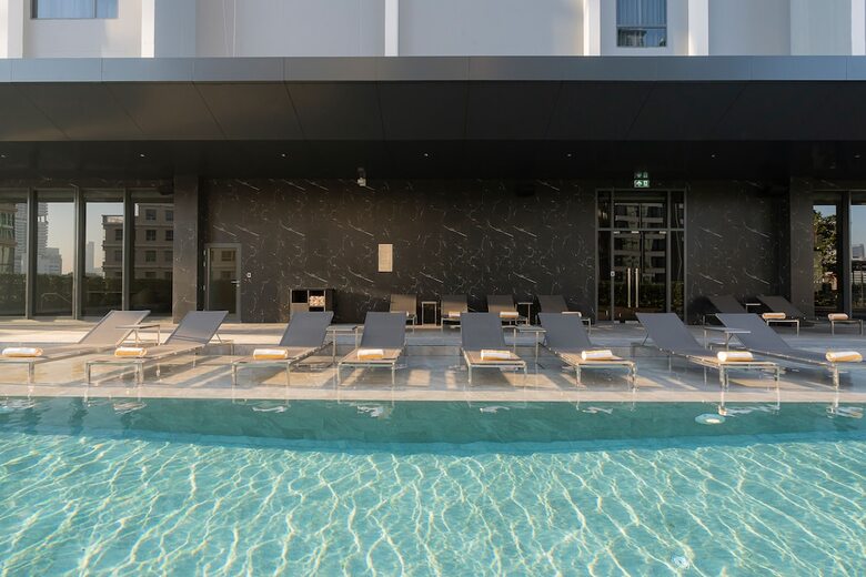 Hotel Staybridge Suites Bangkok Sukhumvit By Ihg