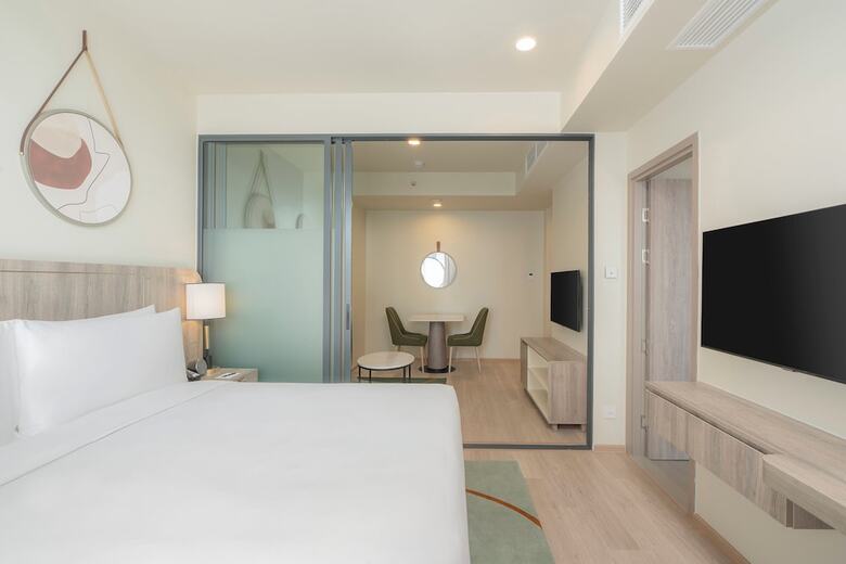 Hotel Staybridge Suites Bangkok Sukhumvit By Ihg