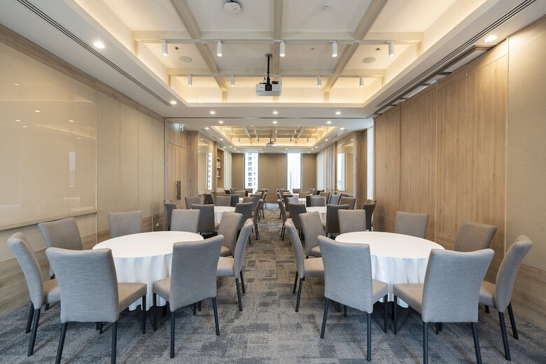 Hotel Staybridge Suites Bangkok Sukhumvit By Ihg