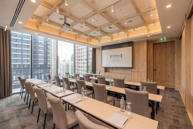Hotel Staybridge Suites Bangkok Sukhumvit By Ihg