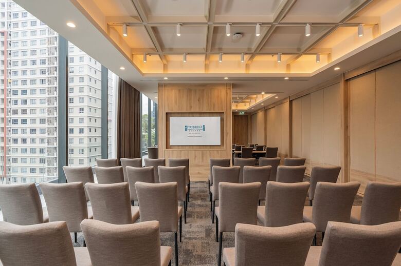 Hotel Staybridge Suites Bangkok Sukhumvit By Ihg