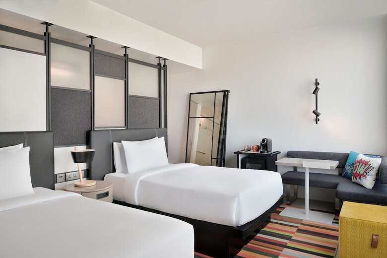 Hotel Aloft Muscat