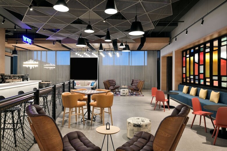 Hotel Aloft Muscat