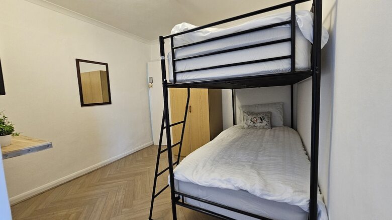 Bros Inn Hotel