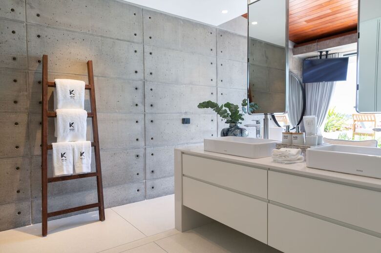 Kerem Luxury Beachfront Villas