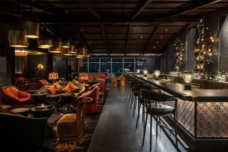 Hotel East Miami Residences
