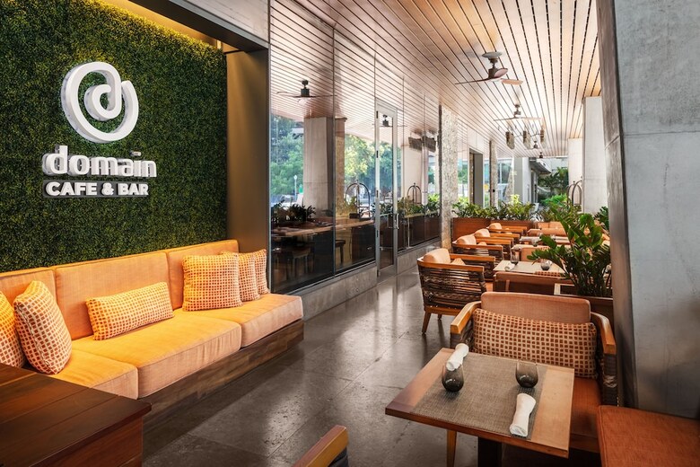 Hotel East Miami Residences