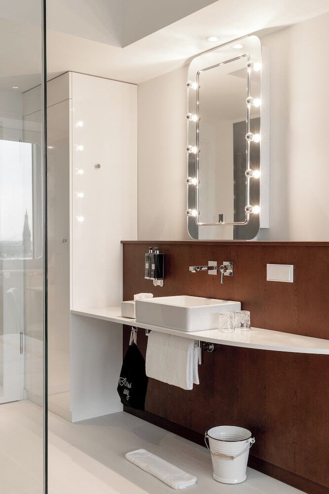 Ruby Luna Hotel D�sseldorf
