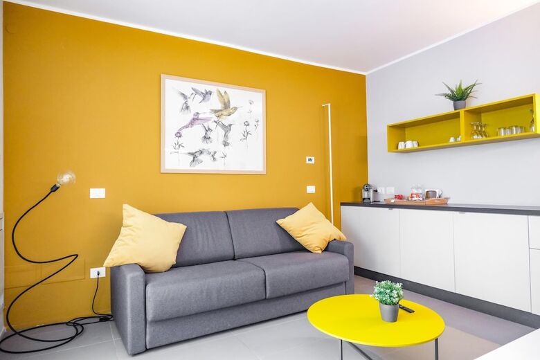 Imbriani Suites