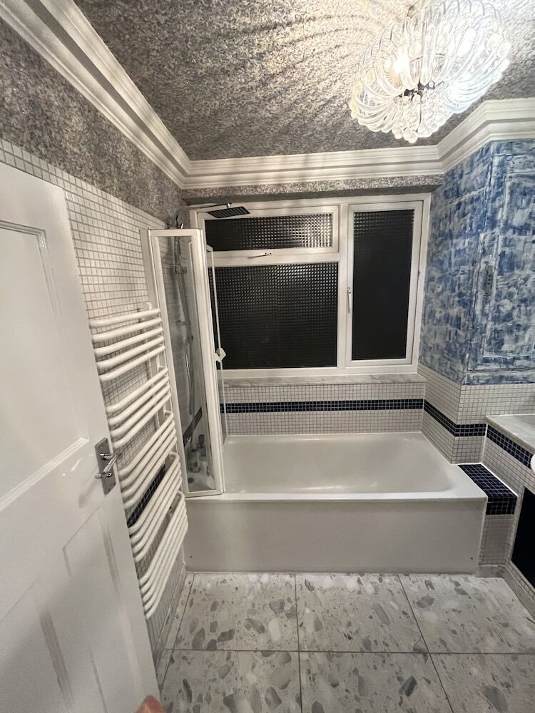 Bed & Breakfast Tj Homes