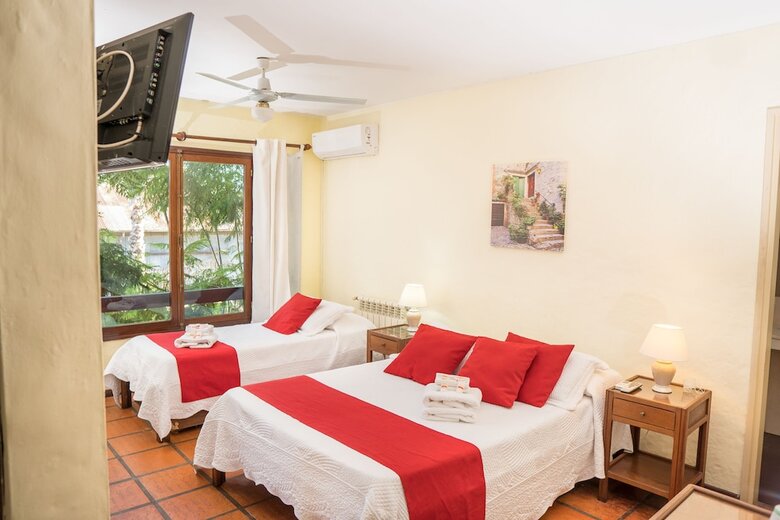 Hotel Viajero Posada B&B