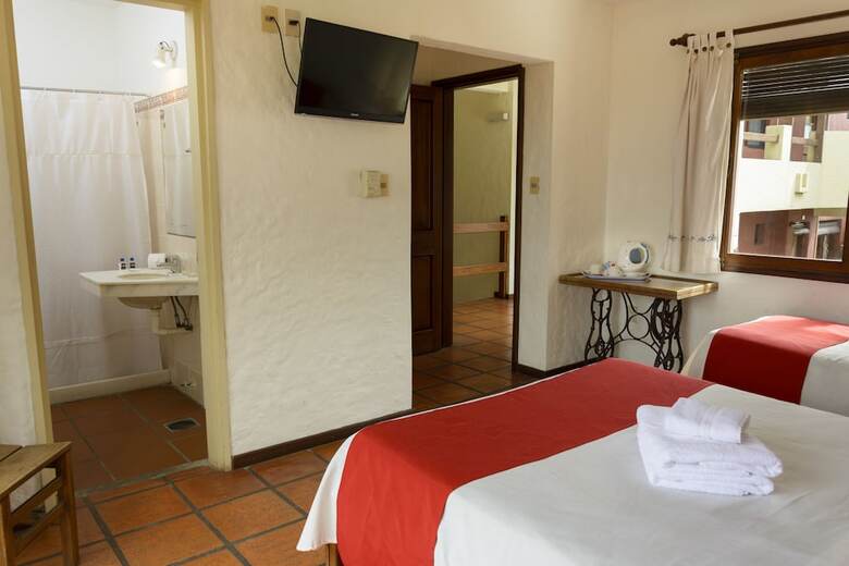 Hotel Viajero Posada B&B