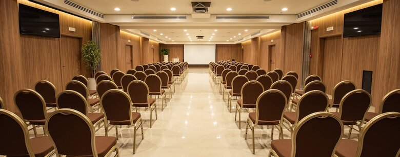 Gold Tower Lifestyle Hotel