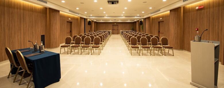 Gold Tower Lifestyle Hotel