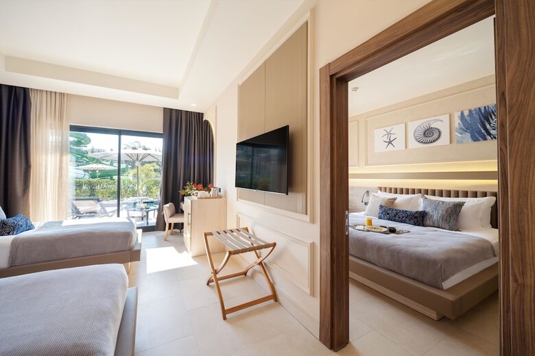 Liu Resorts - All Inclusive