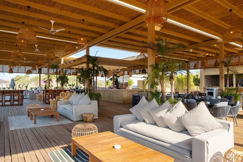 Liu Resorts - All Inclusive