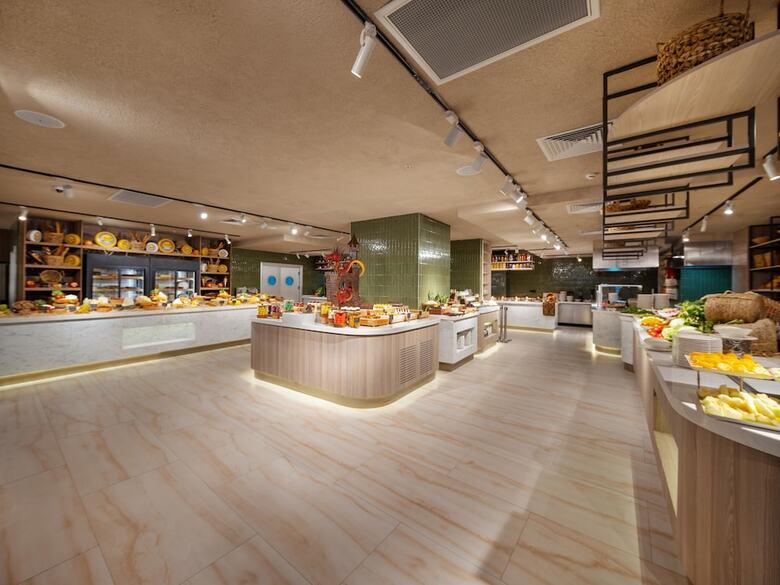 Liu Resorts - All Inclusive