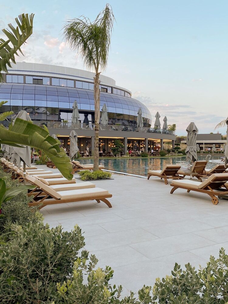 Liu Resorts - All Inclusive
