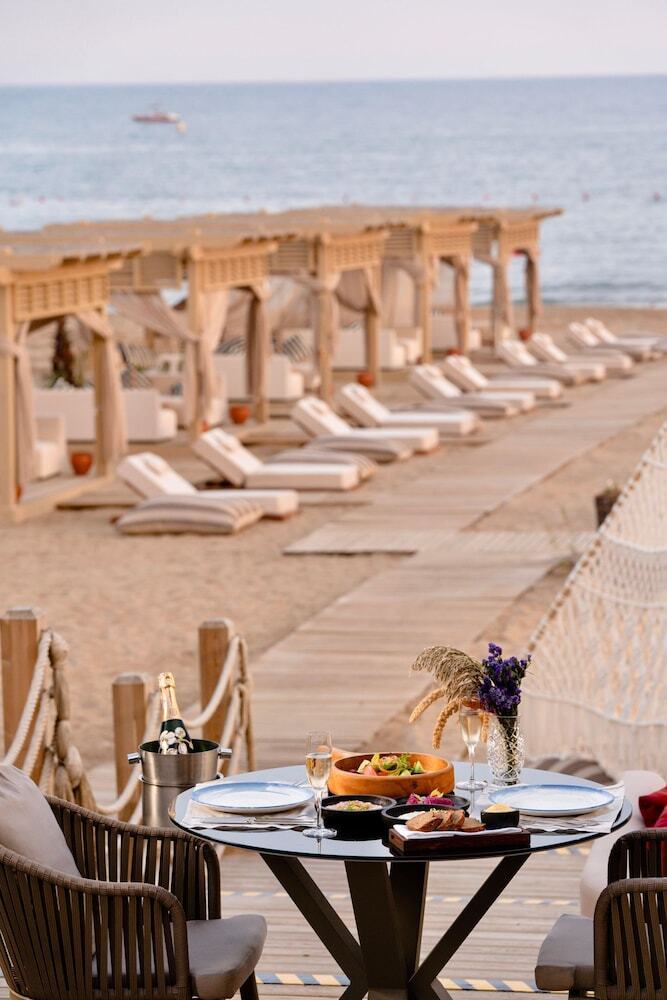 Liu Resorts - All Inclusive
