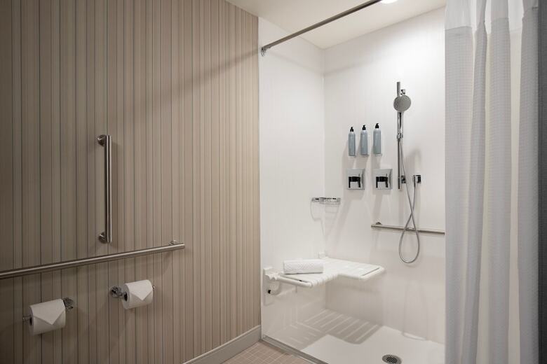 Hotel Courtyard By Marriott Nanaimo