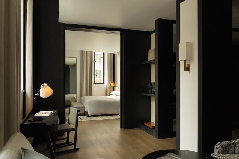 Hotel Capella Sydney
