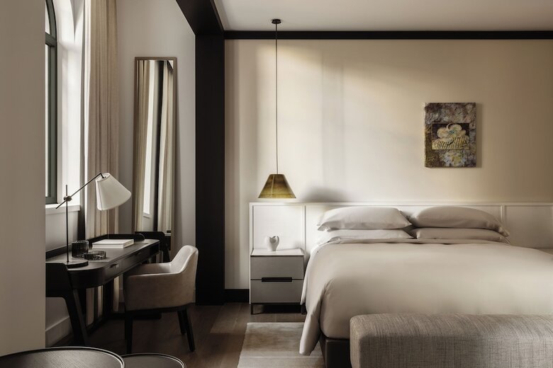 Hotel Capella Sydney