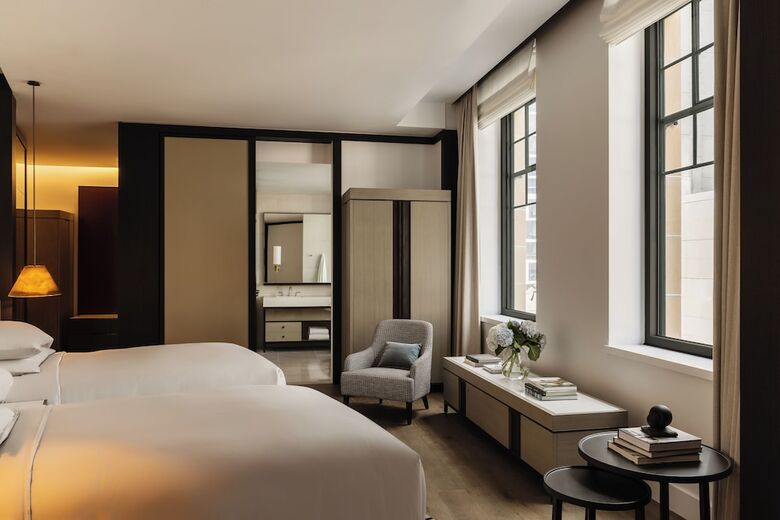 Hotel Capella Sydney