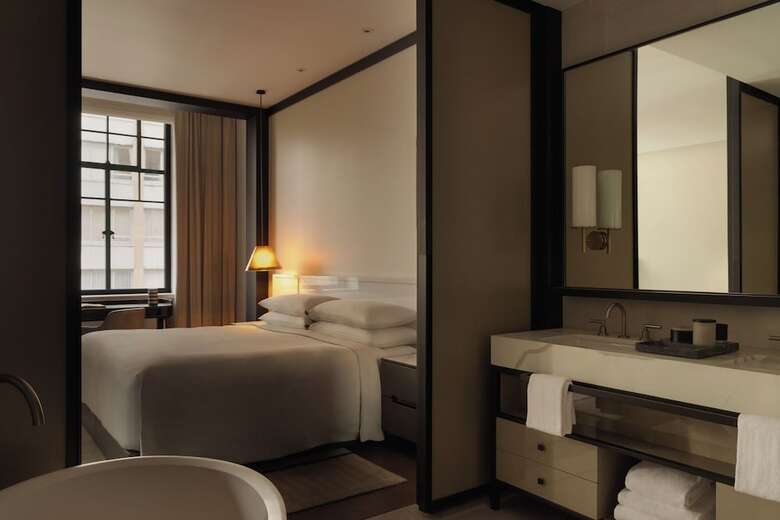 Hotel Capella Sydney