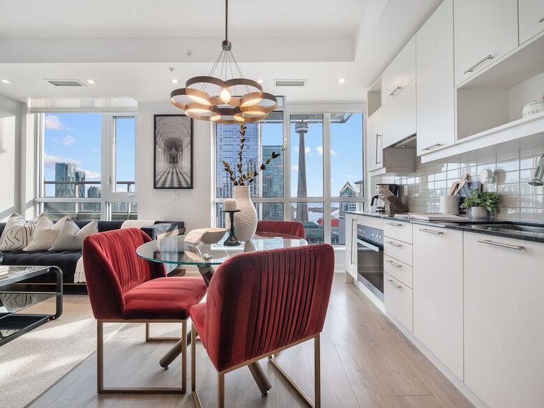 Hotel Stallion Suites - Entertainment District