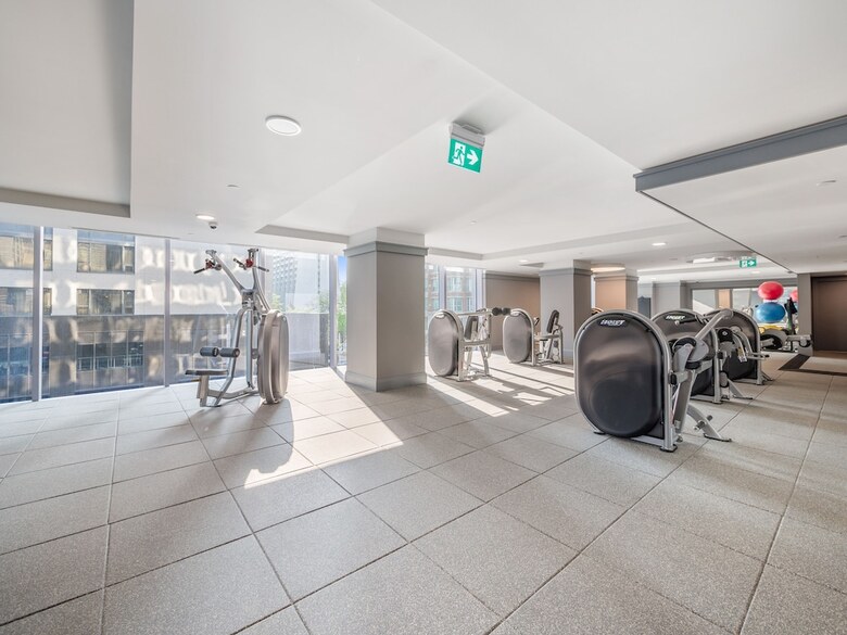 Hotel Stallion Suites - Entertainment District