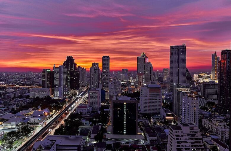 Hotel Intercontinental Bangkok Sukhumvit By Ihg